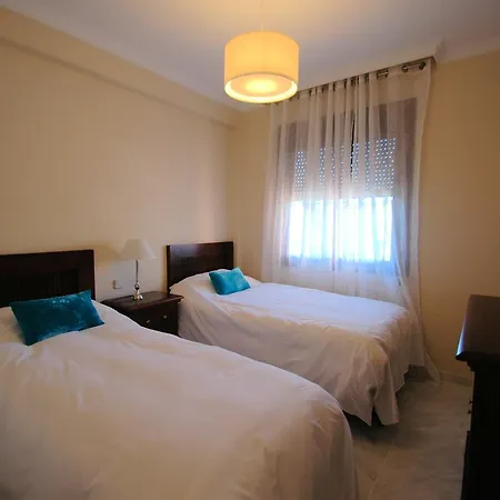 Victoria מארבלה