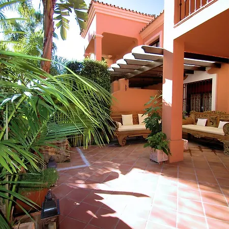 Victoria * Marbella