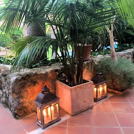 Villa Victoria *