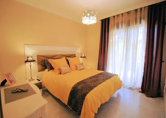 Victoria Marbella