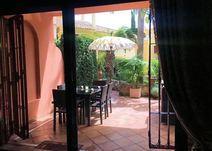 Victoria * Marbella