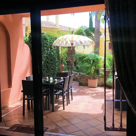 Victoria * Marbella